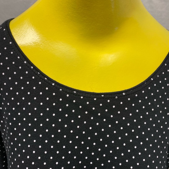 Rebecca Malone 2X woman’s 3/4 length sleeve top. Black with white polka dots. - Picture 1 of 6